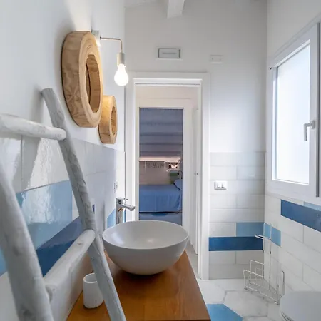 Boutique - Blue Sea *